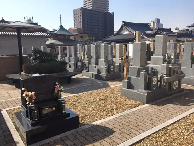 本政寺墓地_0