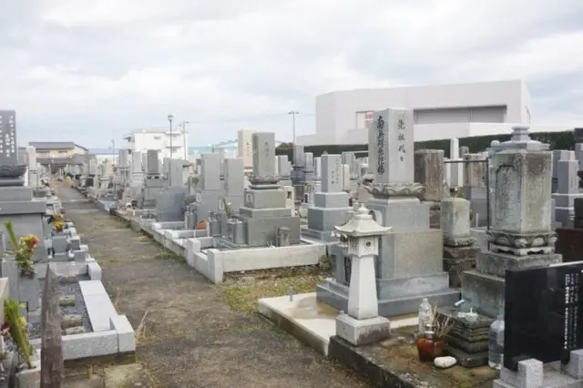 白山市営　松任中央墓地公苑_0