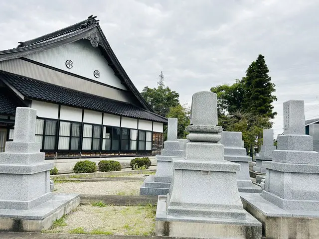 明覺寺墓苑_6