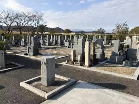 近江八幡市　安土墓地公園_3