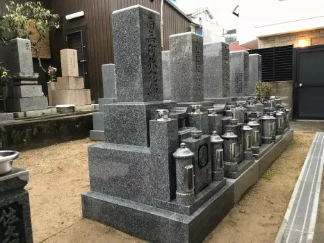 恩楽寺墓地_3