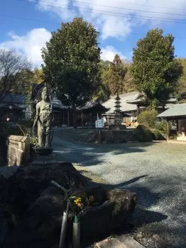 霊岩寺墓苑_5