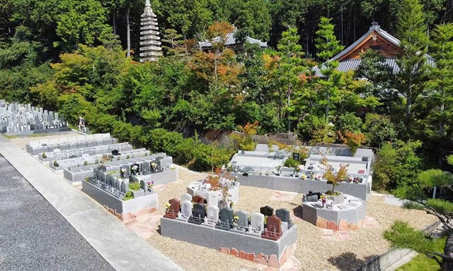 西應寺墓苑