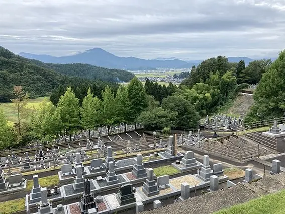 鯖江市営　総山墓園_0