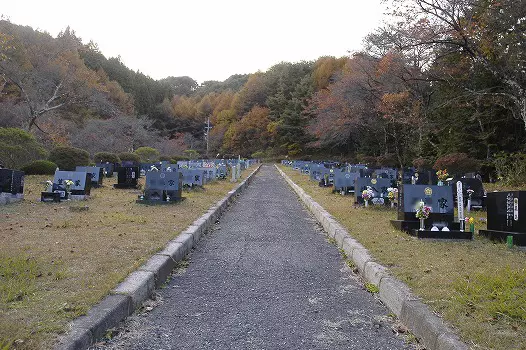 岡谷市営　内山霊園_3