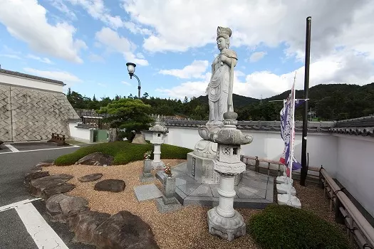 薬師院沼田墓苑_12