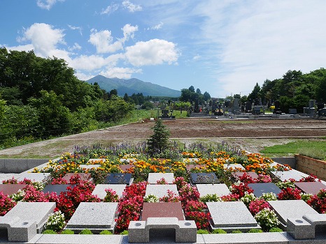 ガーデニング型樹木葬霊園「八ヶ岳フラワージュ」風景２