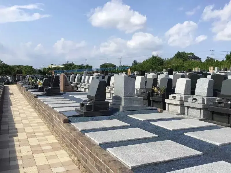 朝陽の杜墓苑_3