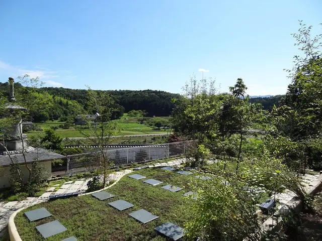 風香る共同墓　ハーブな丘_3