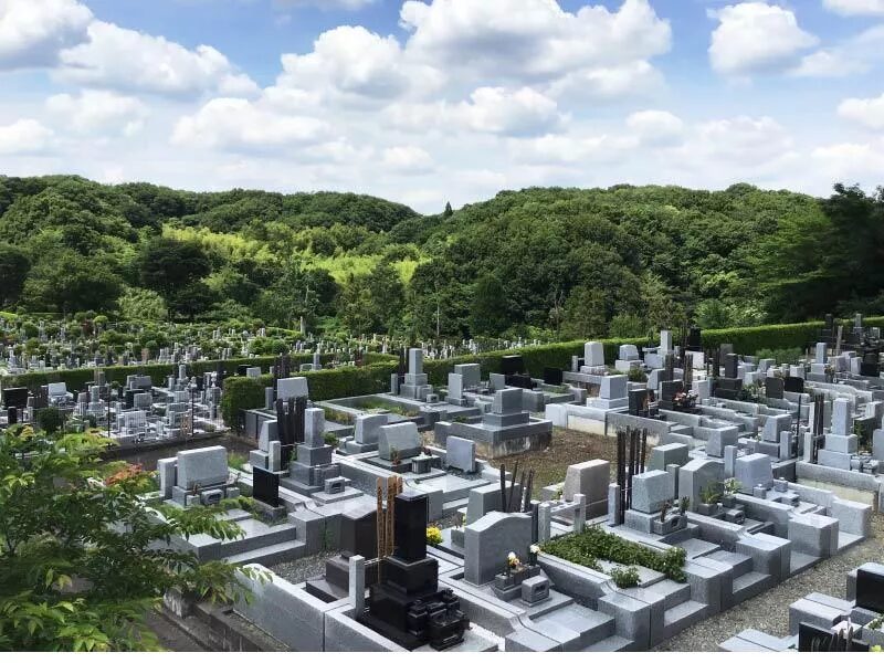 まや霊園