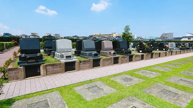 綾瀬蓼川霊園　天空の郷_3