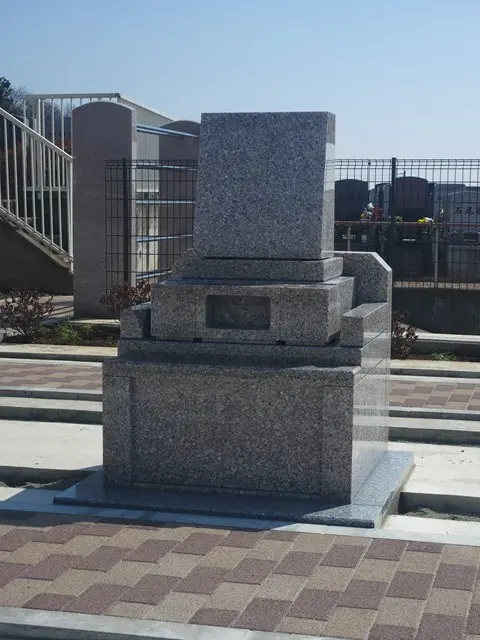 鶴巻霊園　もえぎのさと_11