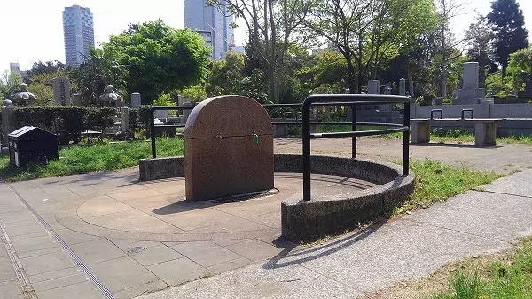 都立　青山霊園_8