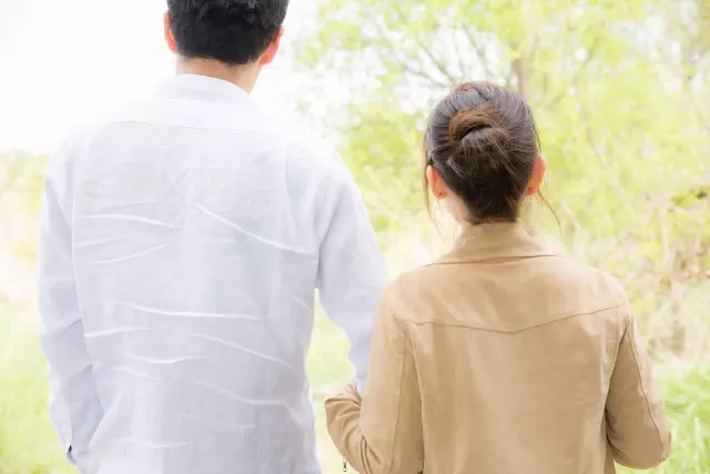 遺骨の所有権は誰にある?祭祀財産やトラブルを解説!