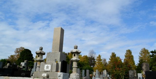 豪華なお墓のイメージ1