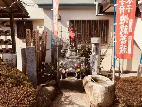 泉福寺のうこつぼ_3