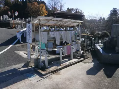 下市区有墓地_5