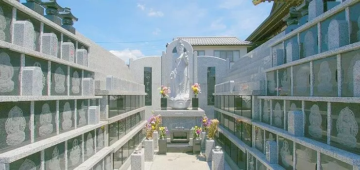 観音寺　永代供養墓