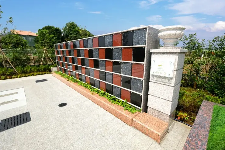 霊源寺墓苑 陽向の里_5