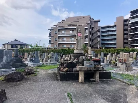三ヶ字共有墓地_0