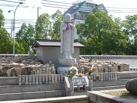 中勝寺　永代供養墓_0