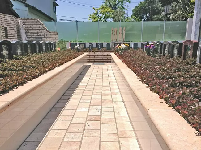 市川サールナートガーデン_9