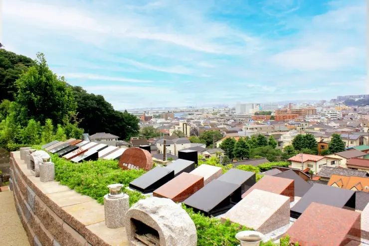 磯子霊園樹木葬墓地　「根岸の丘」・「慈照苑」_2