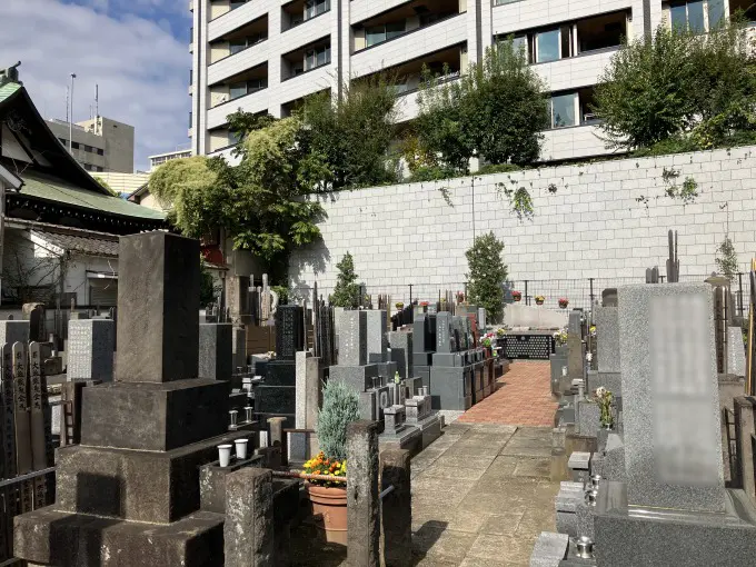 外苑こもれびの杜　樹木葬・永代供養墓_8