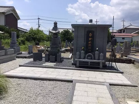 正覚寺境内墓地（奈良広陵町）_3