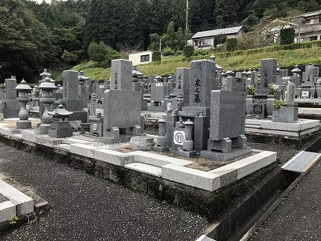 東窟寺霊園_4