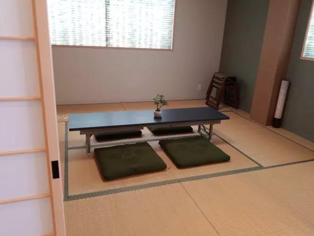 ならしのガーデンパーク 和室