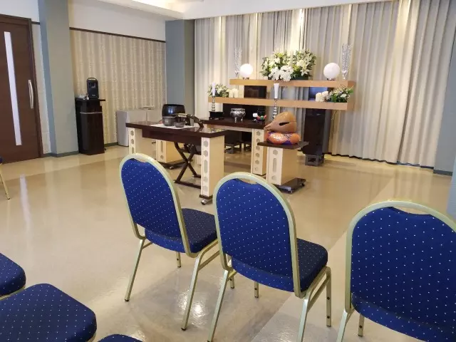ならしのガーデンパーク 法要室