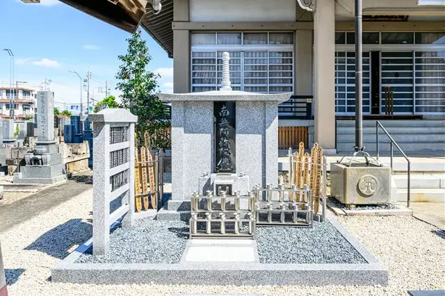 西林寺霊苑_8