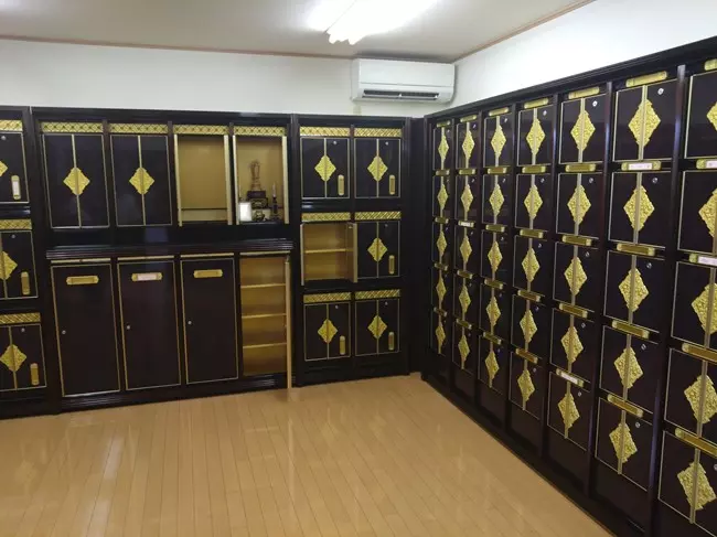黄金山墓苑_5