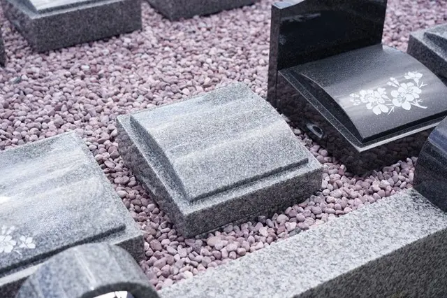 リーフログ草津樹木葬墓苑_0