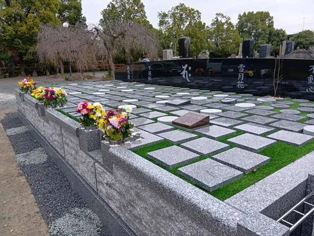 高雲寺樹木葬「やすらぎ」_1