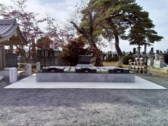 石蔵寺 樹木葬墓「そよ風」_4